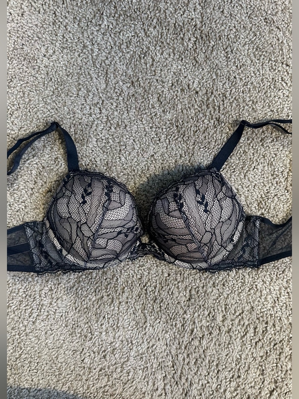 NEW Victoria's Secret BOMBSHELL Black Lace Bra